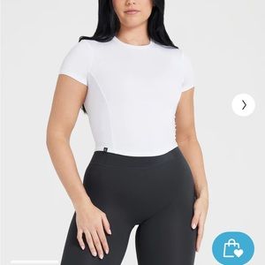 NWT Oner Active MELLOW SOFT MID SHORT SLEEVE T-SHIRT S